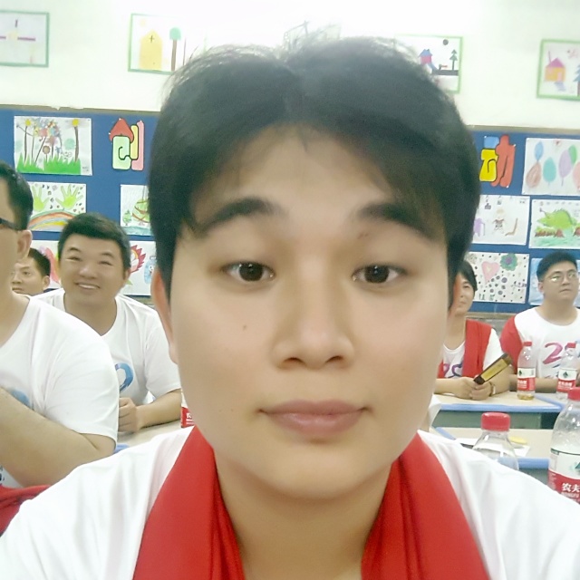 雄の仔的照片