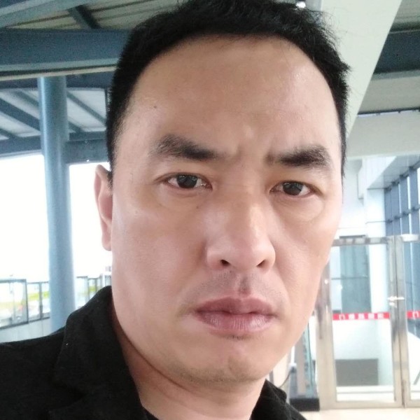 强健扯孤心的照片