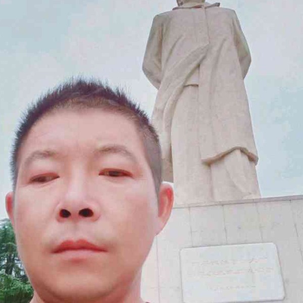 翩飞有离歌的照片
