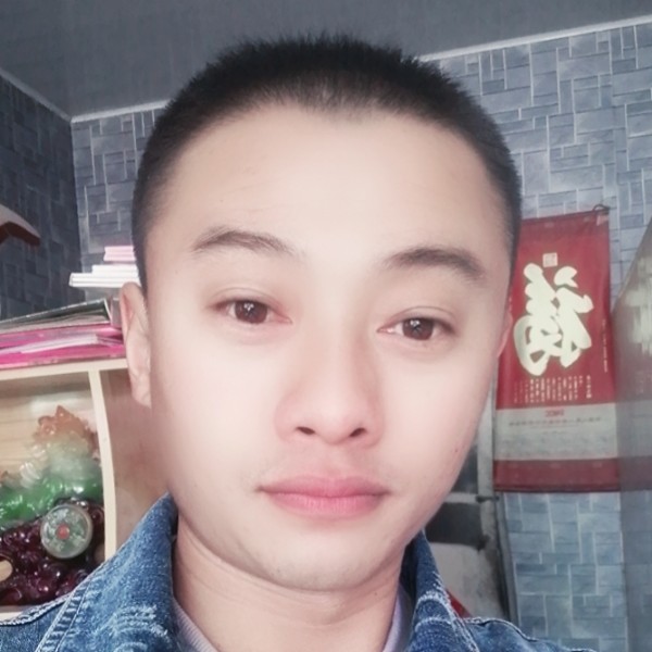 风里錵的照片