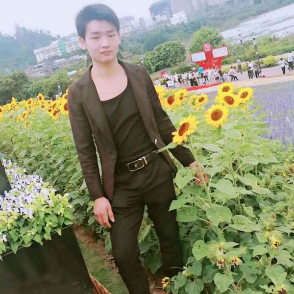 曾经你给的伤的照片