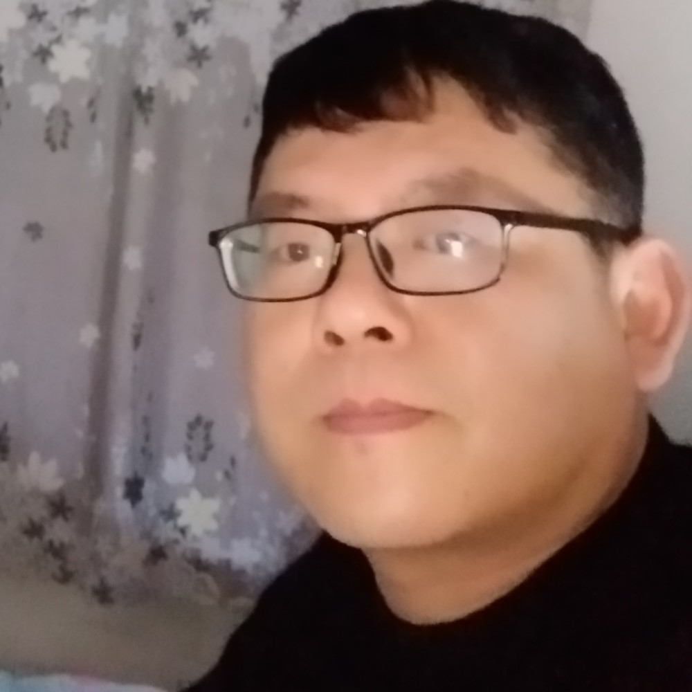 俗人阿东的照片