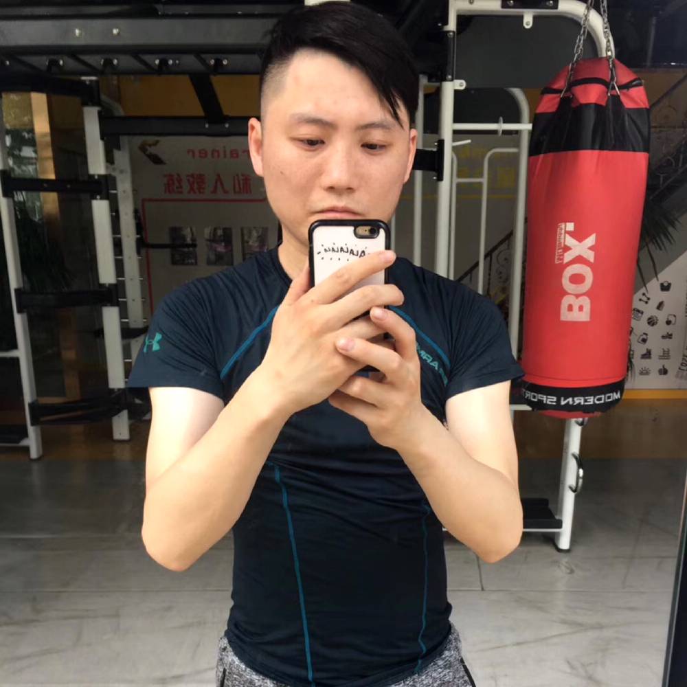 高贵改变羽裳的照片