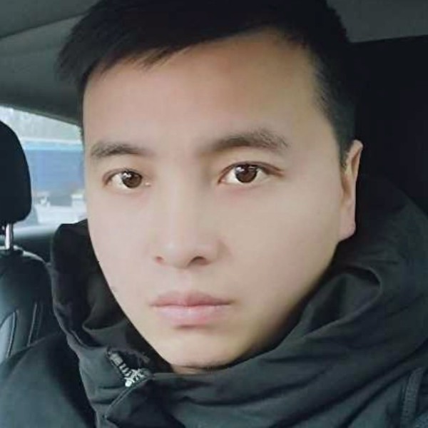 王大雷的照片