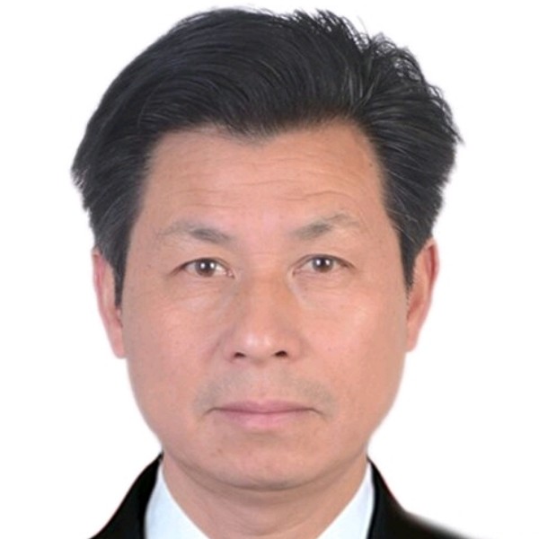 无垠迎思恋的照片