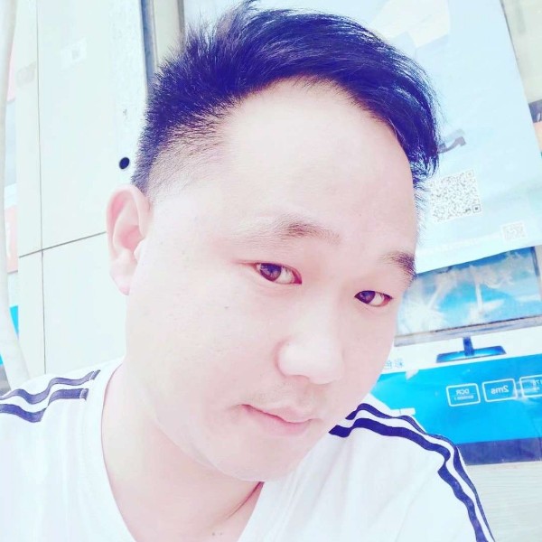 谁的青春不犯浑的照片