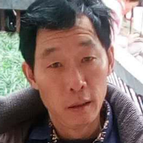 恋爱峡客的照片