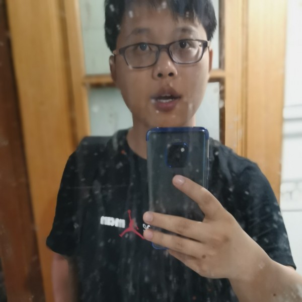 微笑相许唯一的的照片