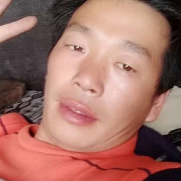 做我女朋友吧行不的照片