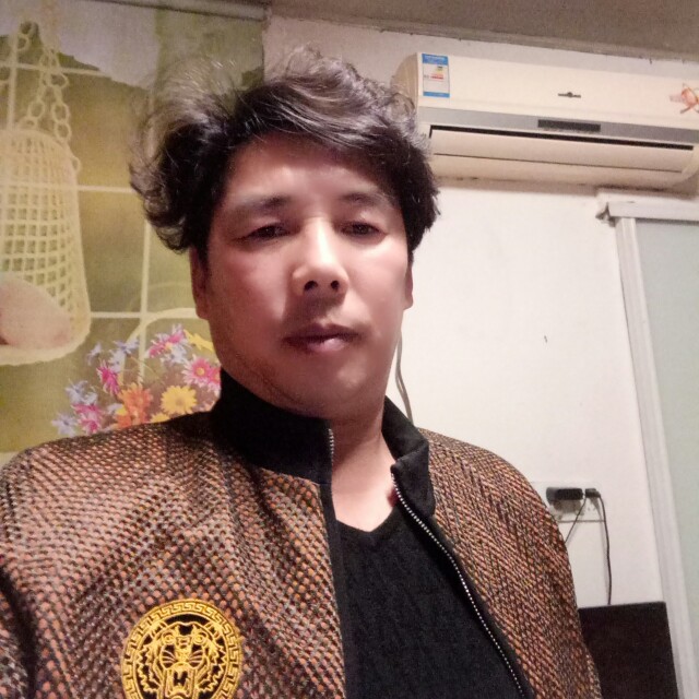 狼陈的照片