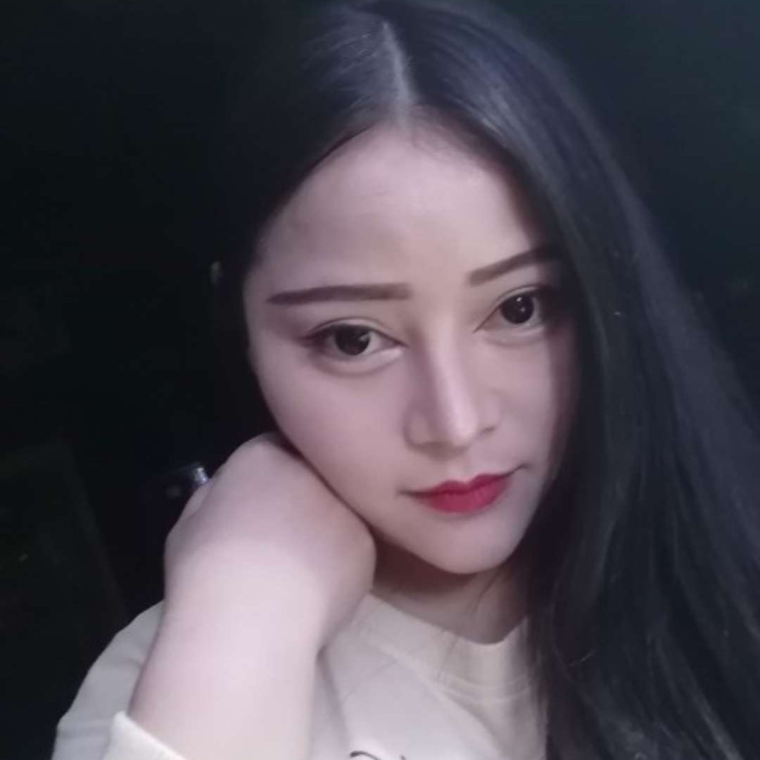 猫咪爱撒娇的照片