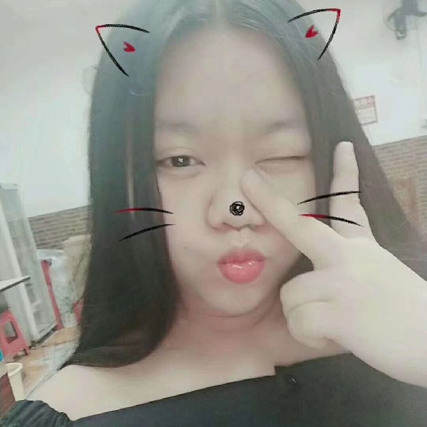 秃头小宝贝的照片