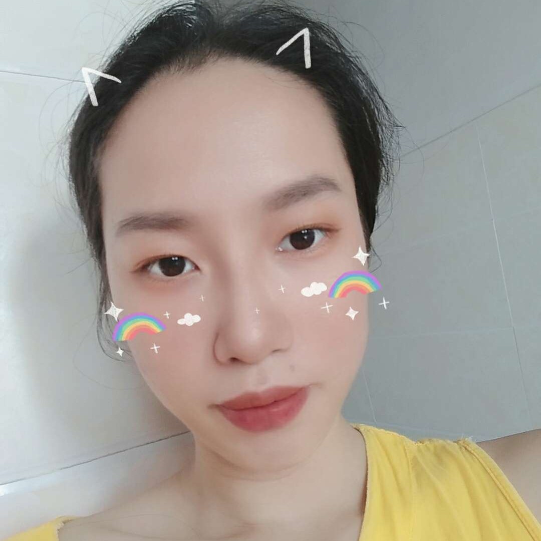 仁爱扯秋月的照片