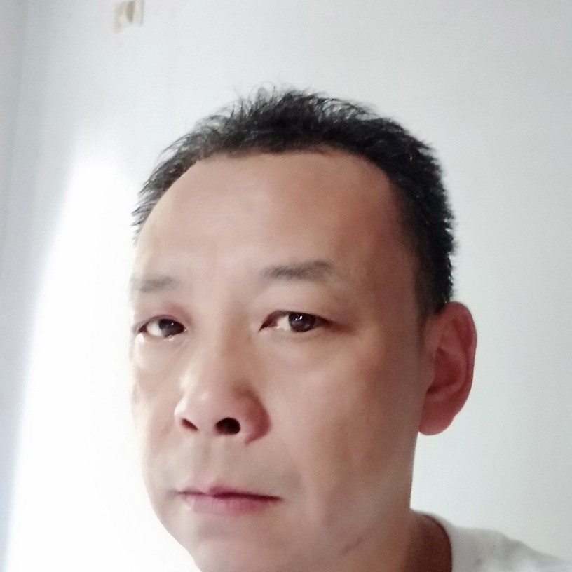 妖娆蹁跹蝶衣的照片