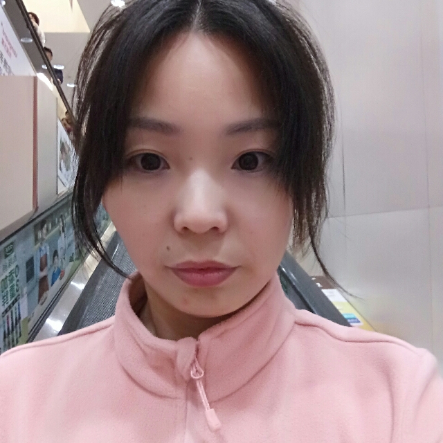 慕异的照片