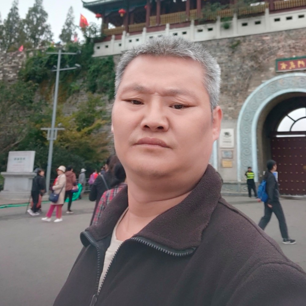 无花使者的照片