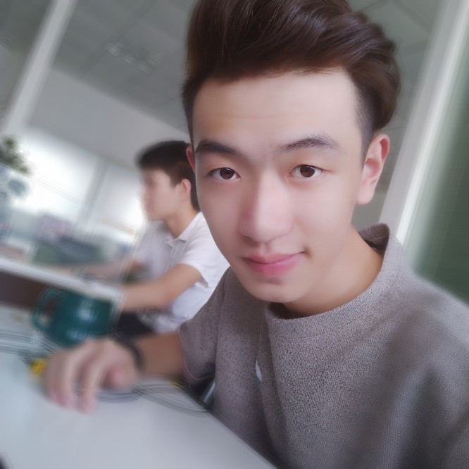 他在等她的照片