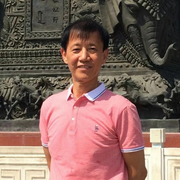 小河是河的照片