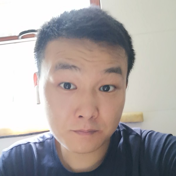 缓慢吃醋钥匙的照片