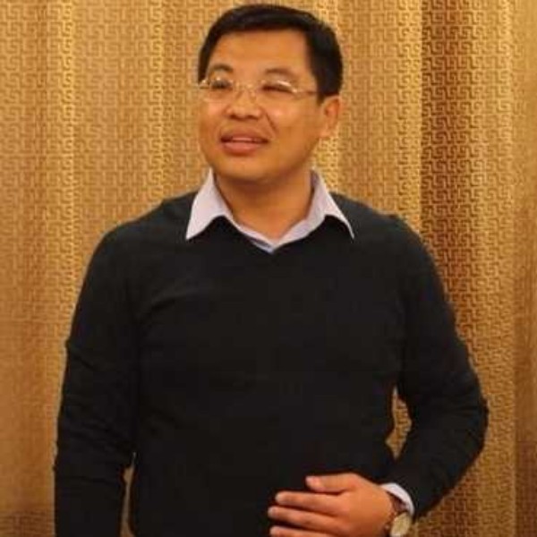 找寻爱人度余生的照片