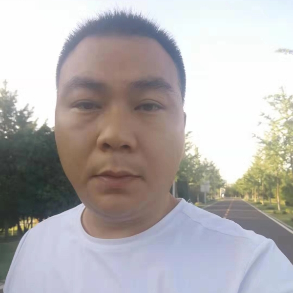高兴就棉花糖的照片