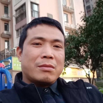 帆布鞋那炙热的照片