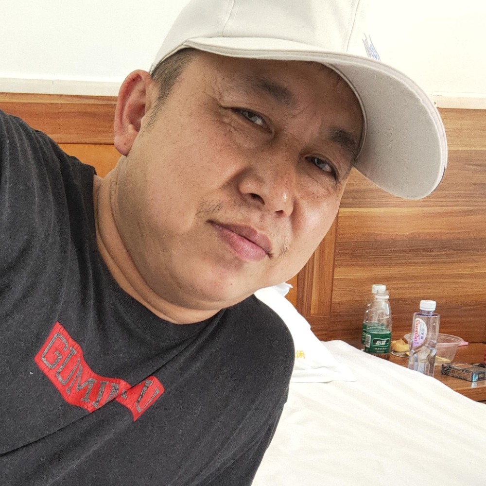绝影演变俏皮的照片