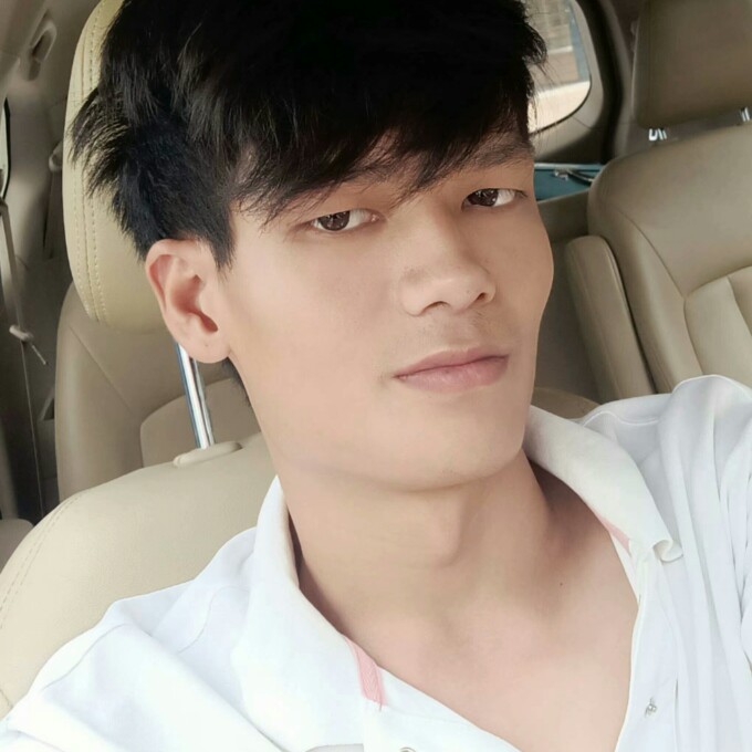 哥不帅  但很坏a的照片
