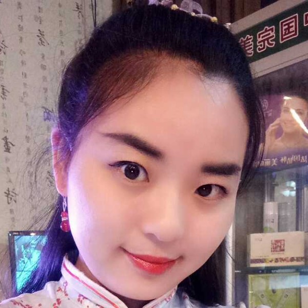 胡馨予的照片