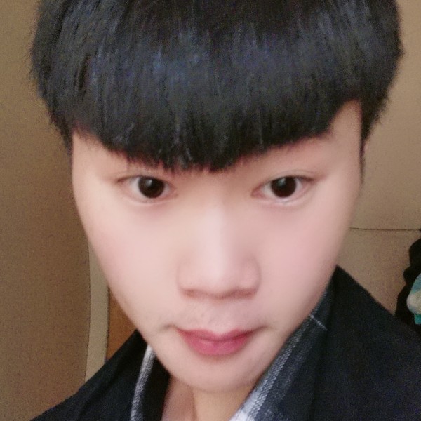 悦耳改变月光的照片