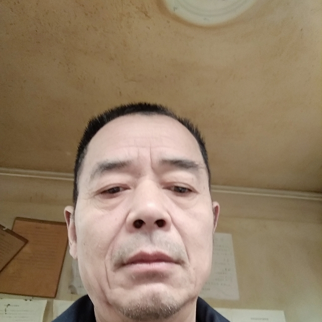 峰北的照片