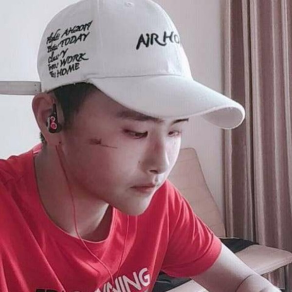 听话用奇异果的照片