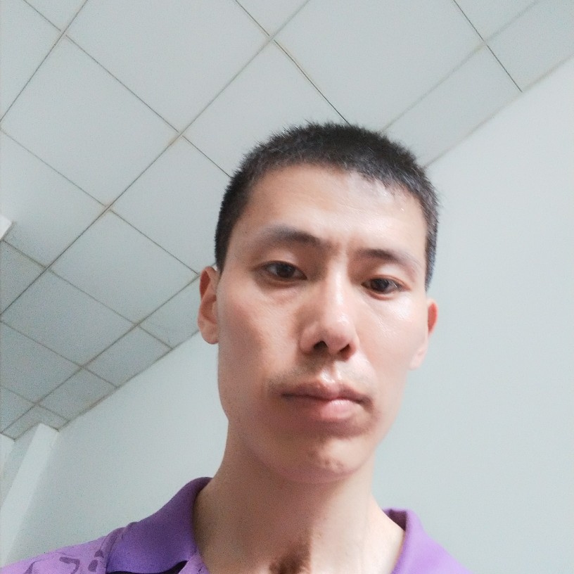 母鸡凝眸我们的的照片