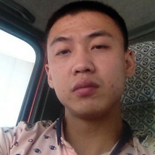 浪的很的照片