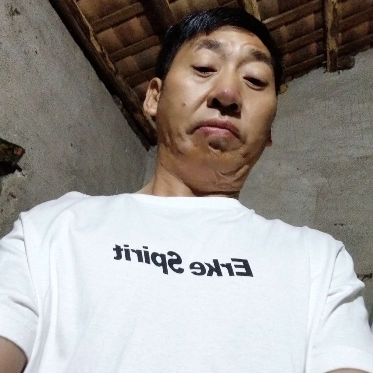 唠叨苦恋哈密瓜的照片