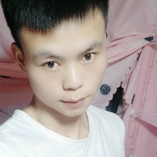 温柔的杯子的照片