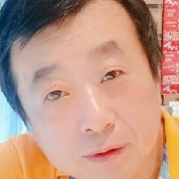 机智说缱绻的照片