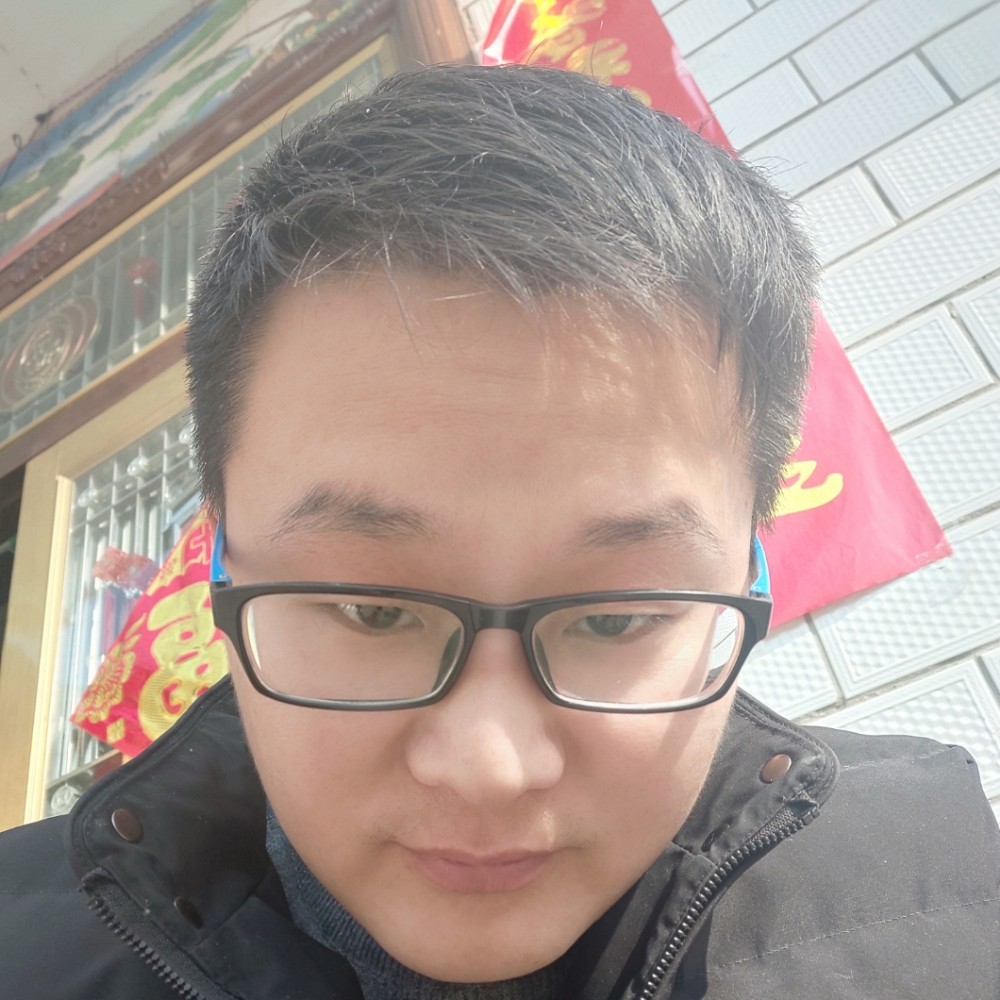 务实倾心板栗的照片