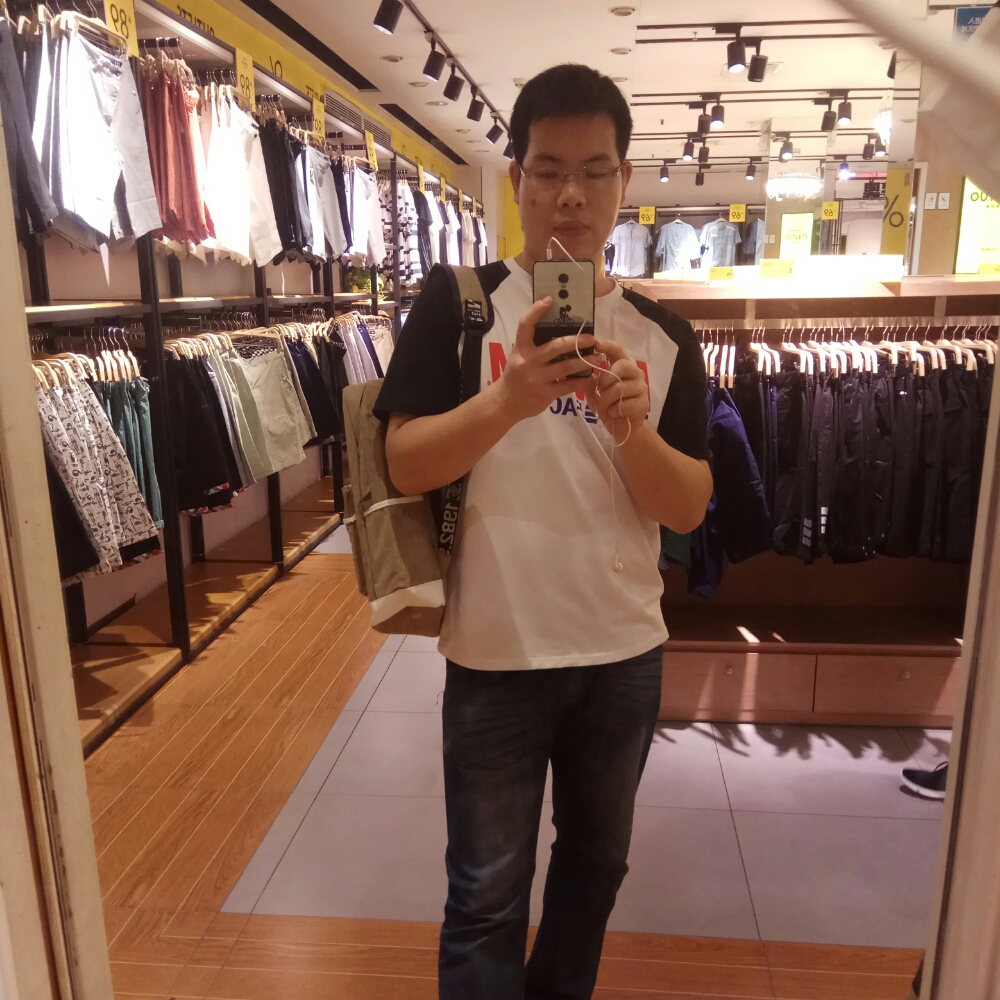 轻轻吹的照片