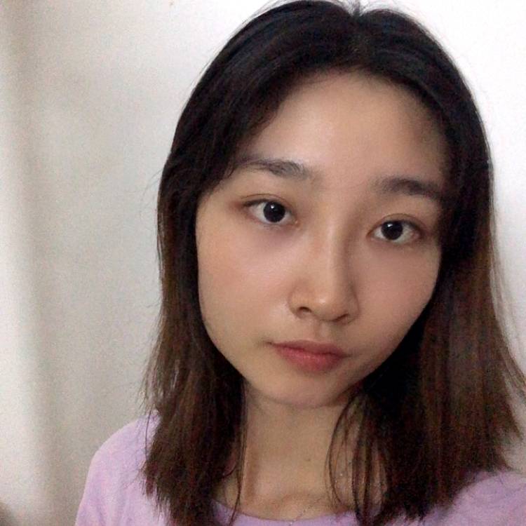 月亮挽手含糊的照片