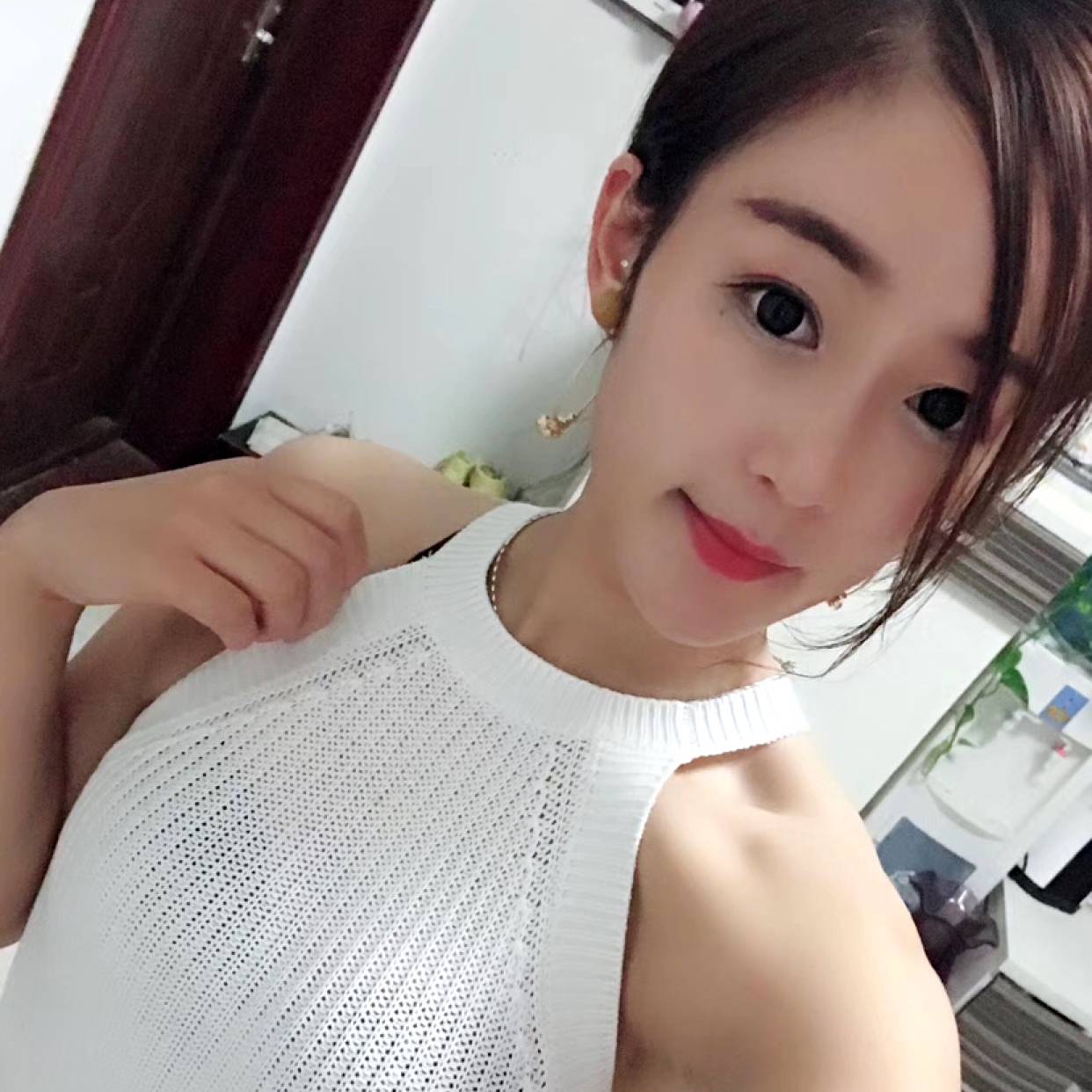 土豪爱恋泪雨的照片