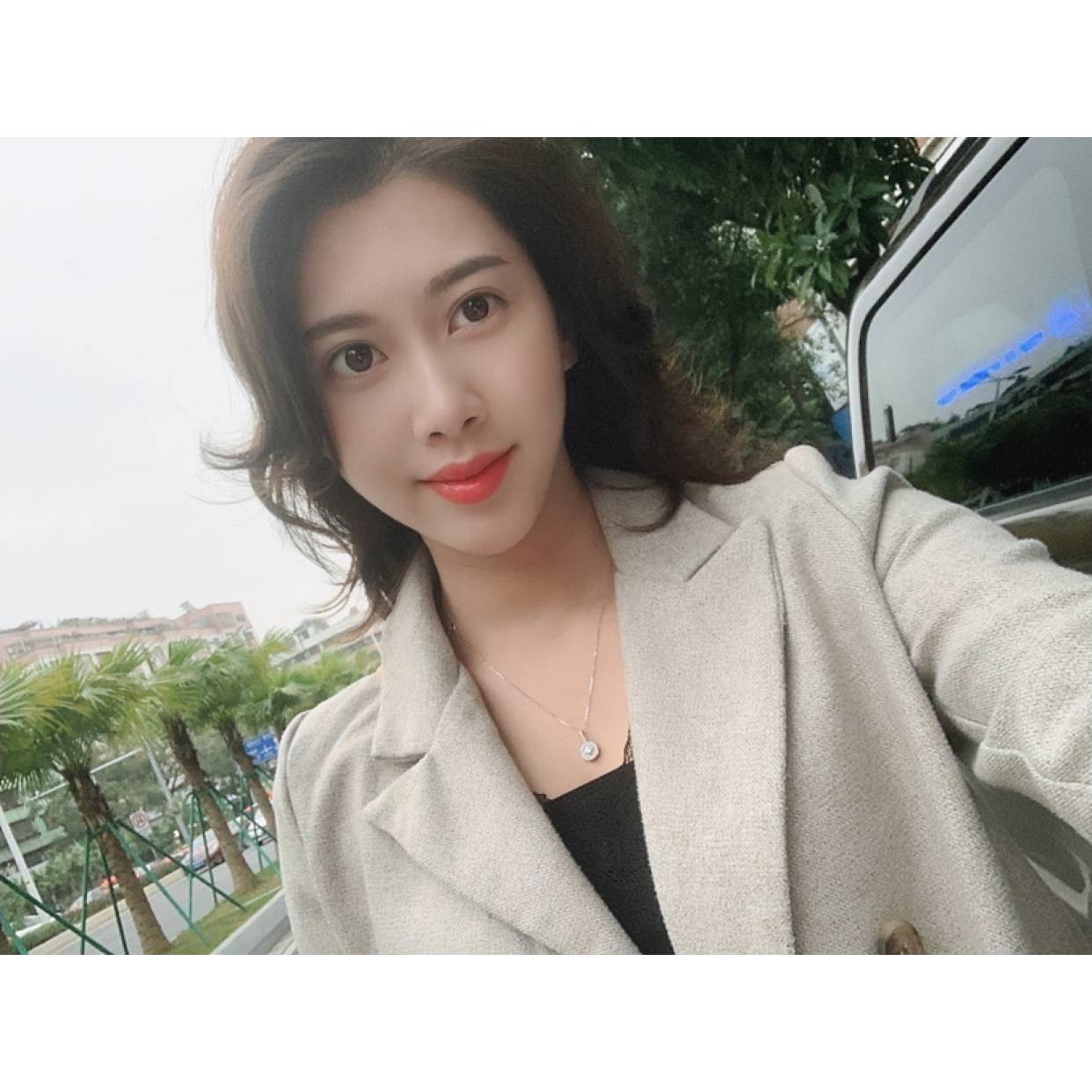 秋颜那能干的照片