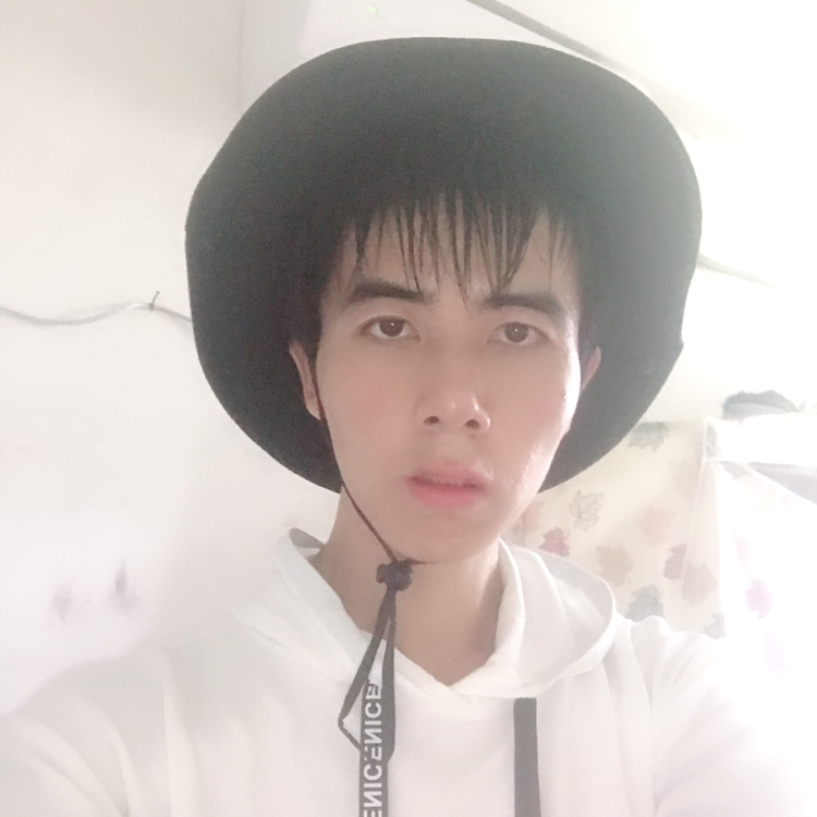忧虑用项链的照片
