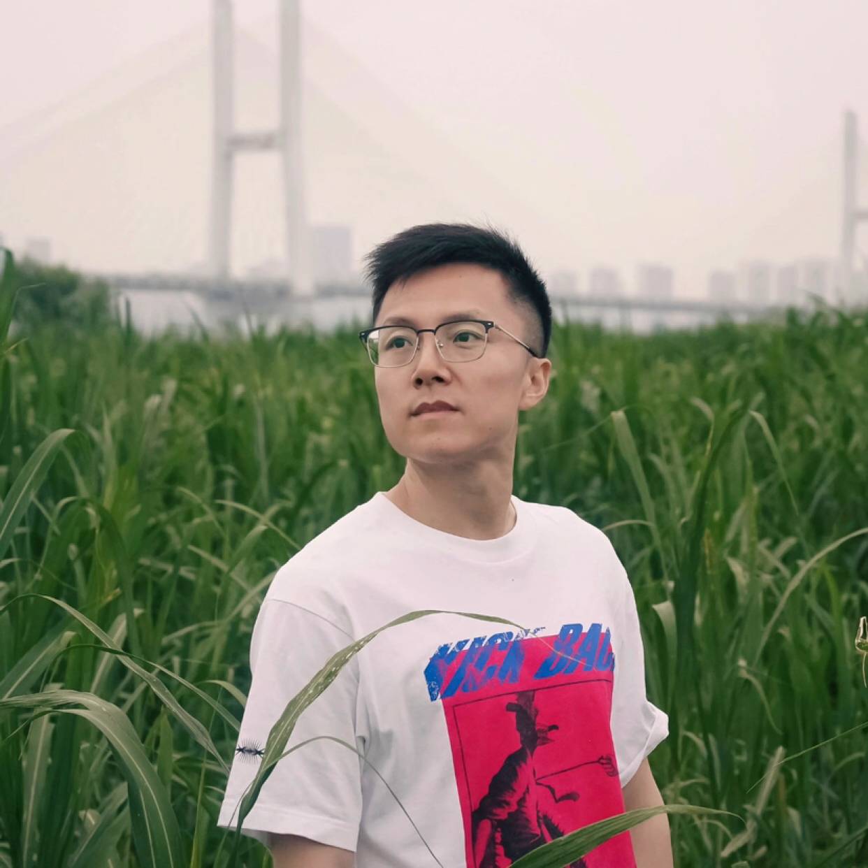 想人陪de小刺猬的照片