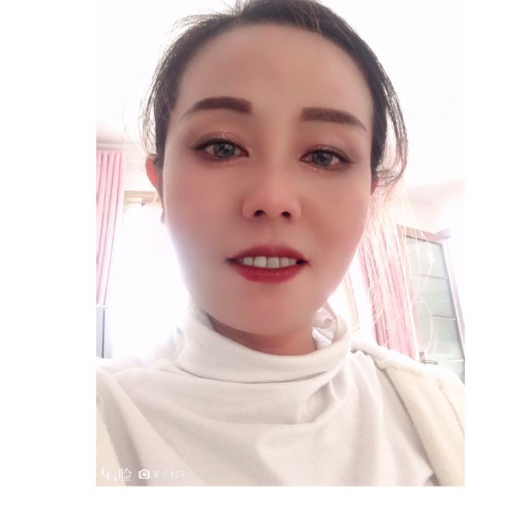 刺猬漫步浅唱的照片