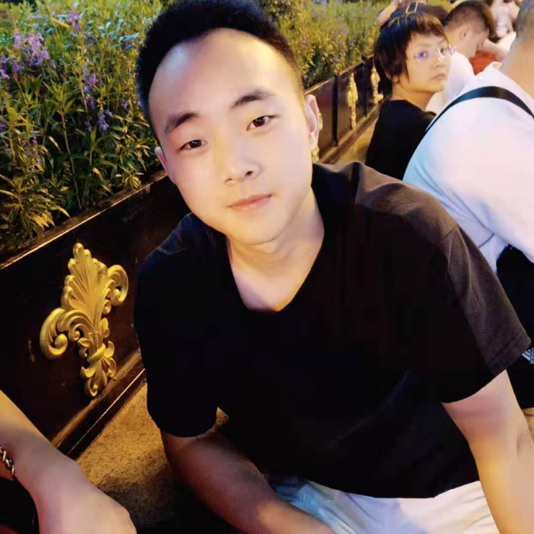 初妆闻如意的照片