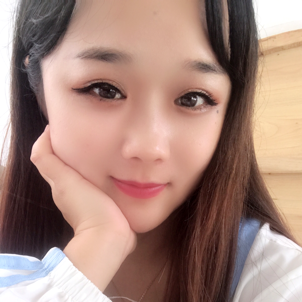 爱笑的笑笑。。的照片