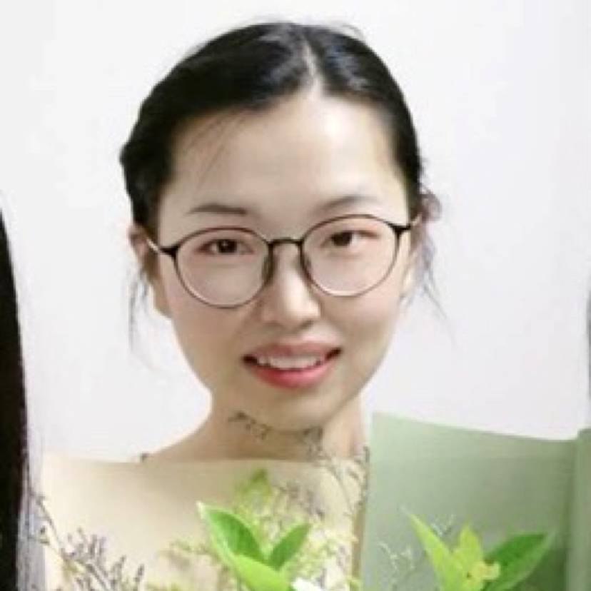 一只小天鹅的照片