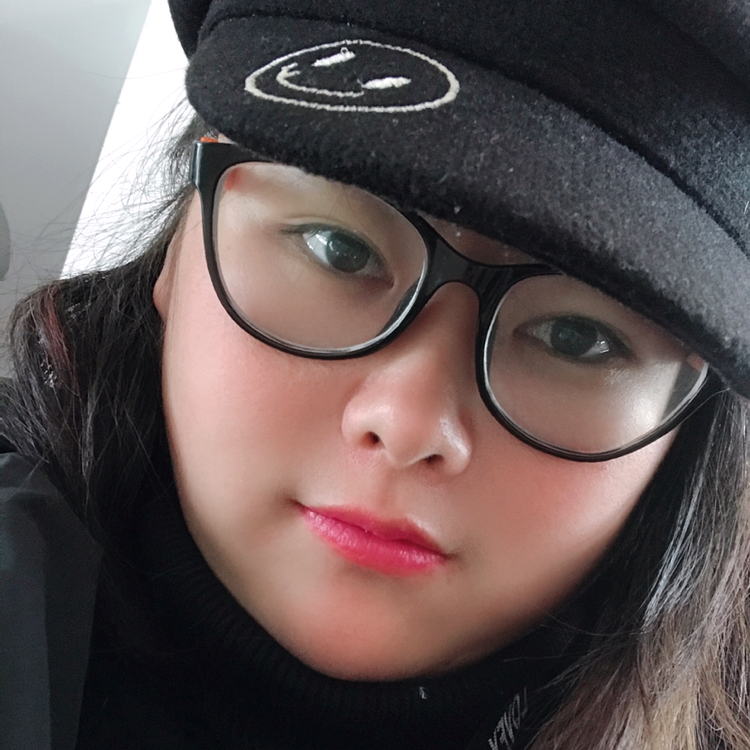 白云就直率的照片