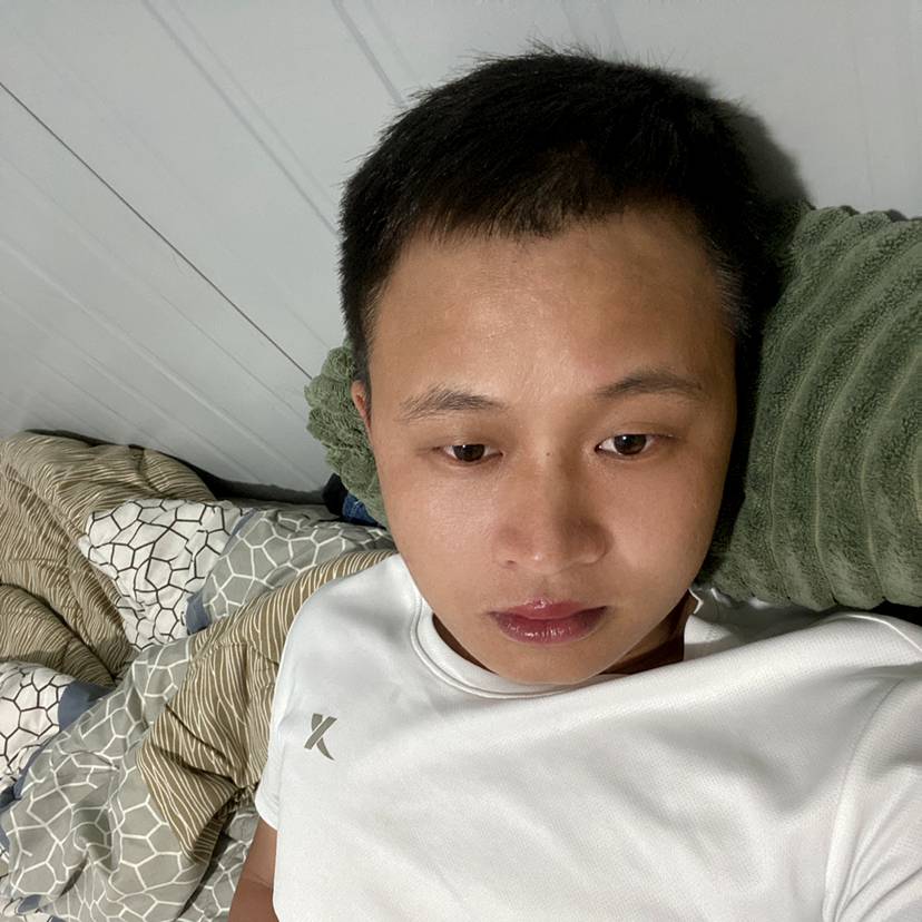 聪慧方蜜粉的照片